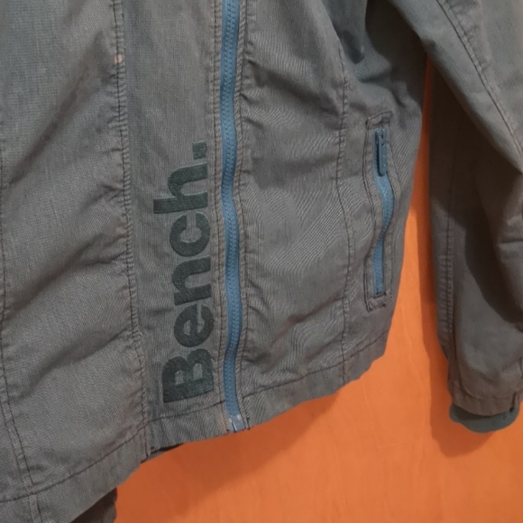 Bench. Spring/fall jacket - Picture 4 of 4